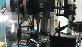 VUE GENERALE RECTIFIEUSE VERTICALE CENTRES CNC_2