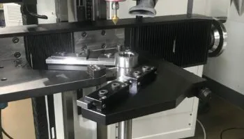 ZONE TRAVAIL RECTIFIEUSE VERTICALE CENTRES CNC_1